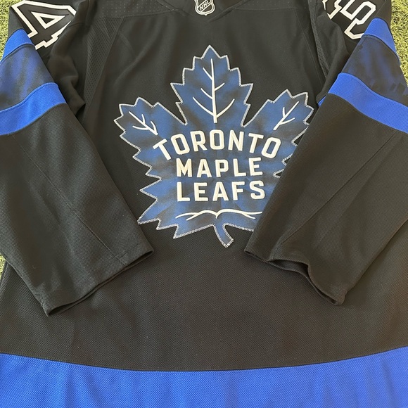 Adidas Black and Blue Toronto Maple Leafs Jersey - Picture 2 of 6